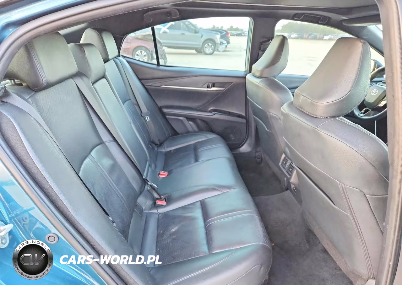 2025 Toyota Camry Xse VIN:4T1DAACK9SU080228 - 10
