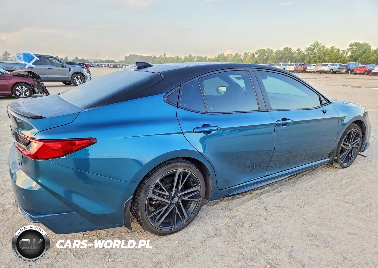 2025 Toyota Camry Xse VIN:4T1DAACK9SU080228 - 3