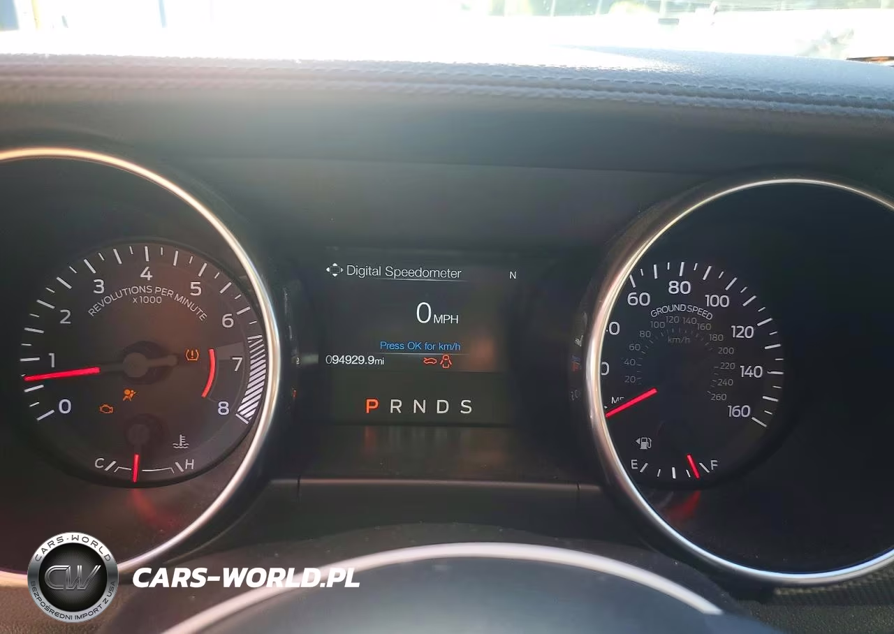 2018 Ford Mustang VIN:1FA6P8TH3J5159708 - 9