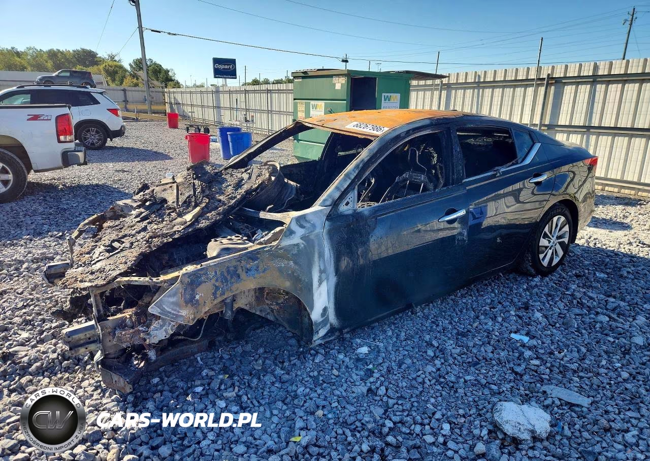 2019 Nissan Altima S