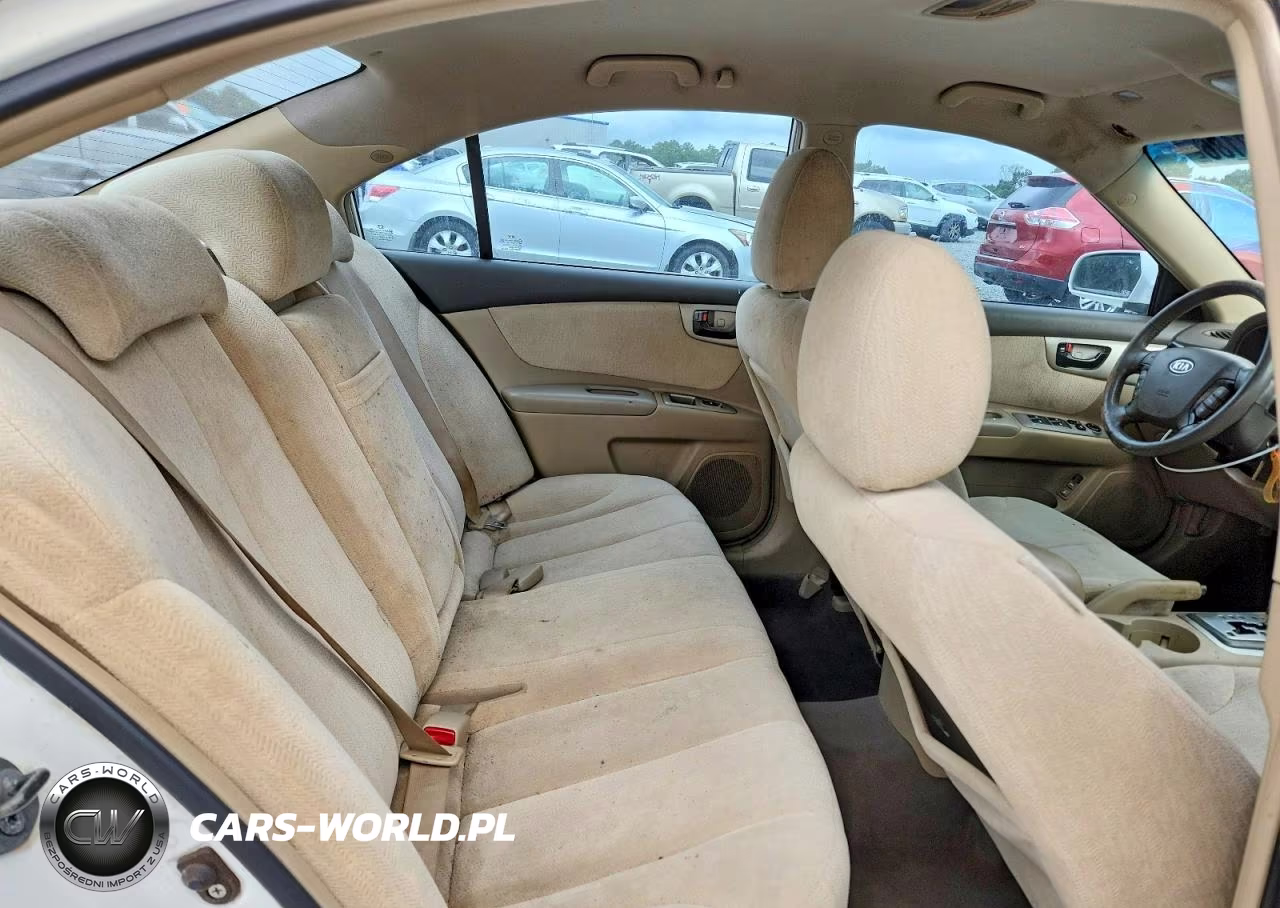 2007 Kia Optima Lx VIN:KNAGE123475131732 - 10
