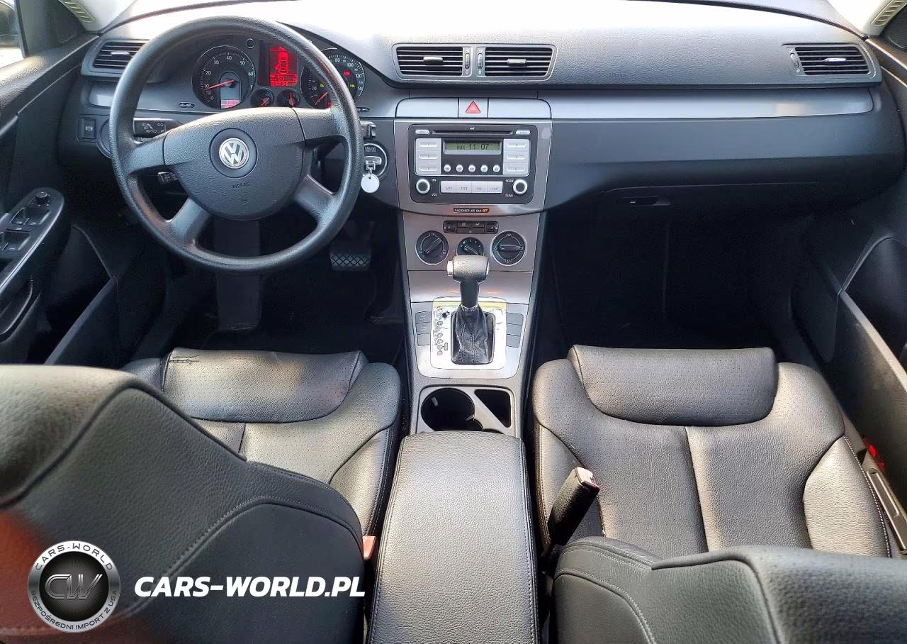 2008 Volkswagen Passat Turbo VIN:WVWJK73CX8P116502 - 8