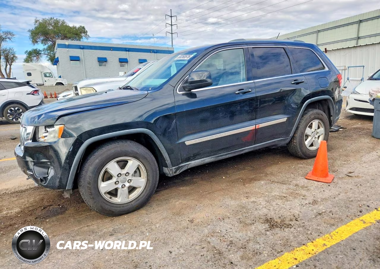 2012 Jeep Grand Cherokee Laredo – zdjęcie 1 z 13
