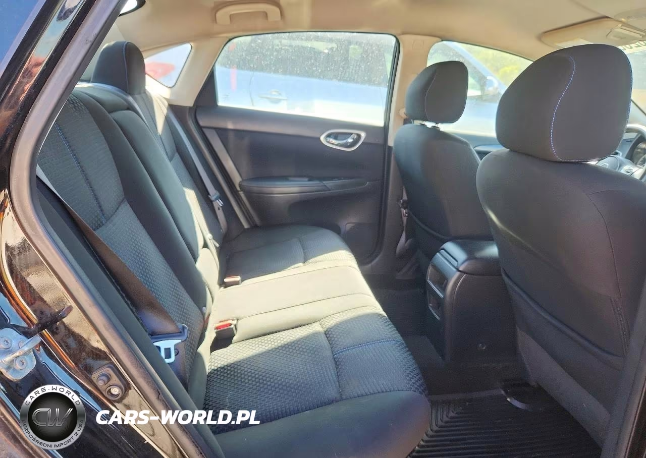 2016 Nissan Sentra Sr VIN:3N1AB7AP4GY281919 - 10