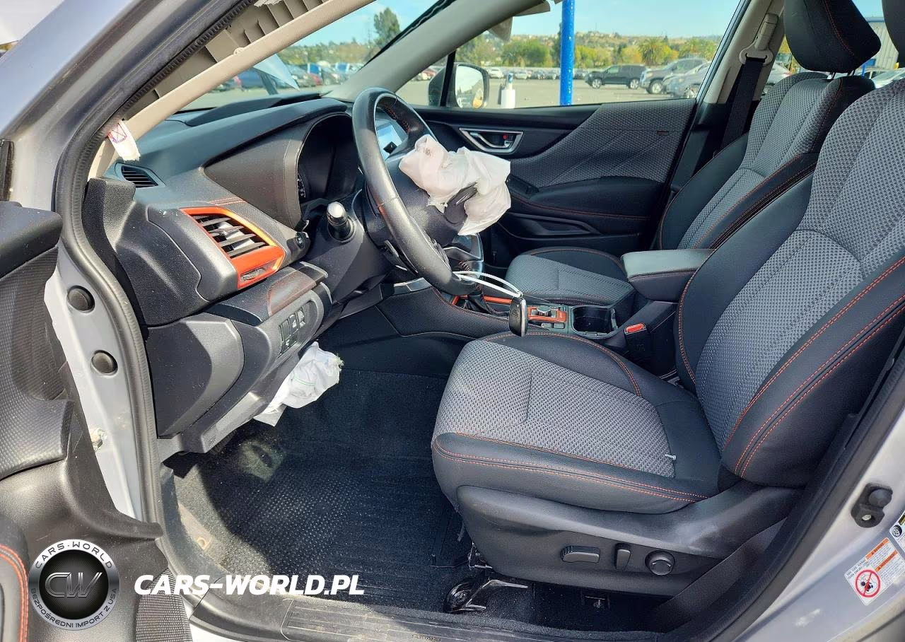 2020 Subaru Forester Sport VIN:JF2SKARCXLH468699 - 7