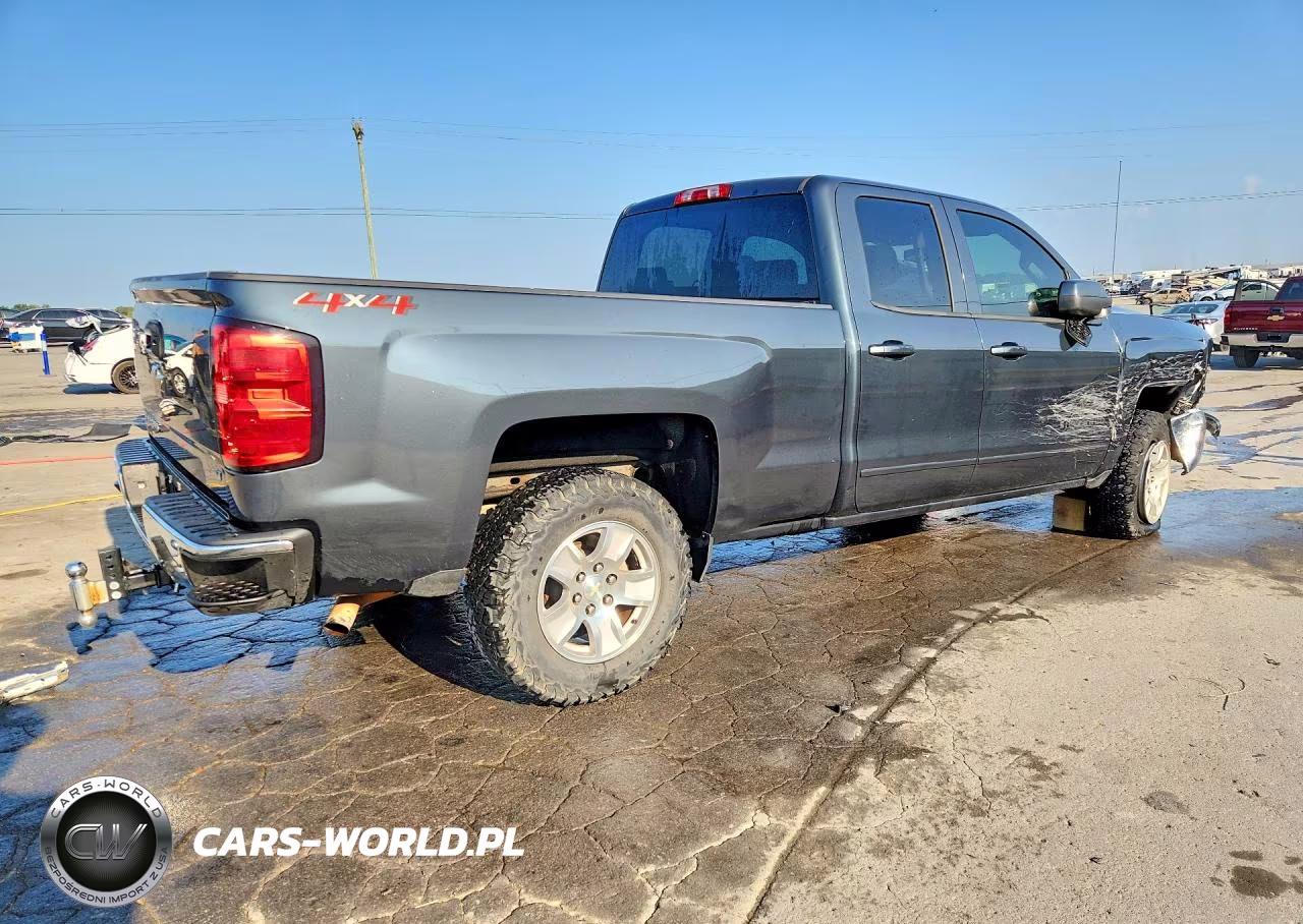 2018 Chevrolet Silverado K1500 Lt VIN:1GCVKREC5JZ154076 - 3