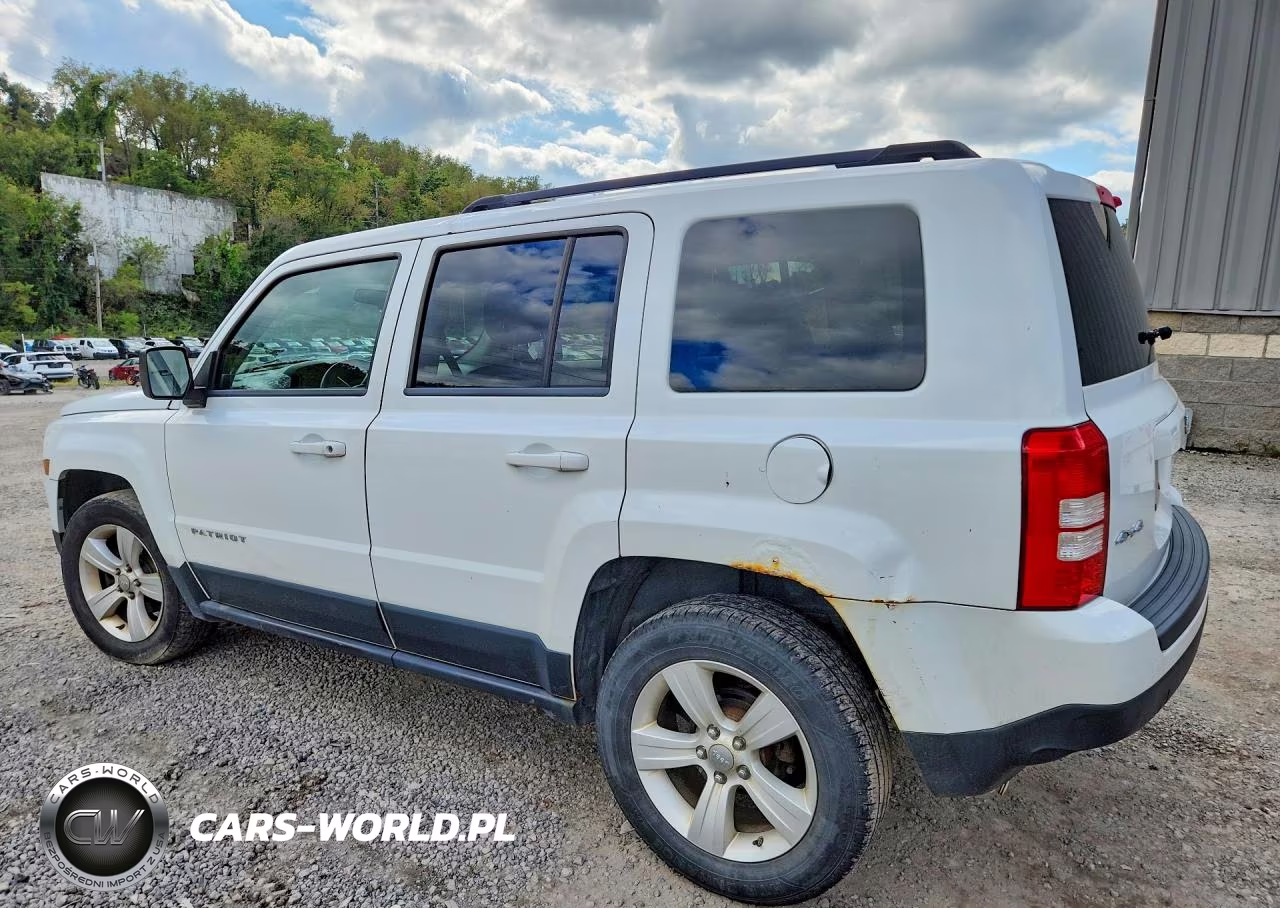 2012 Jeep Patriot Sport VIN:1C4NJRBB7CD537497 - 2