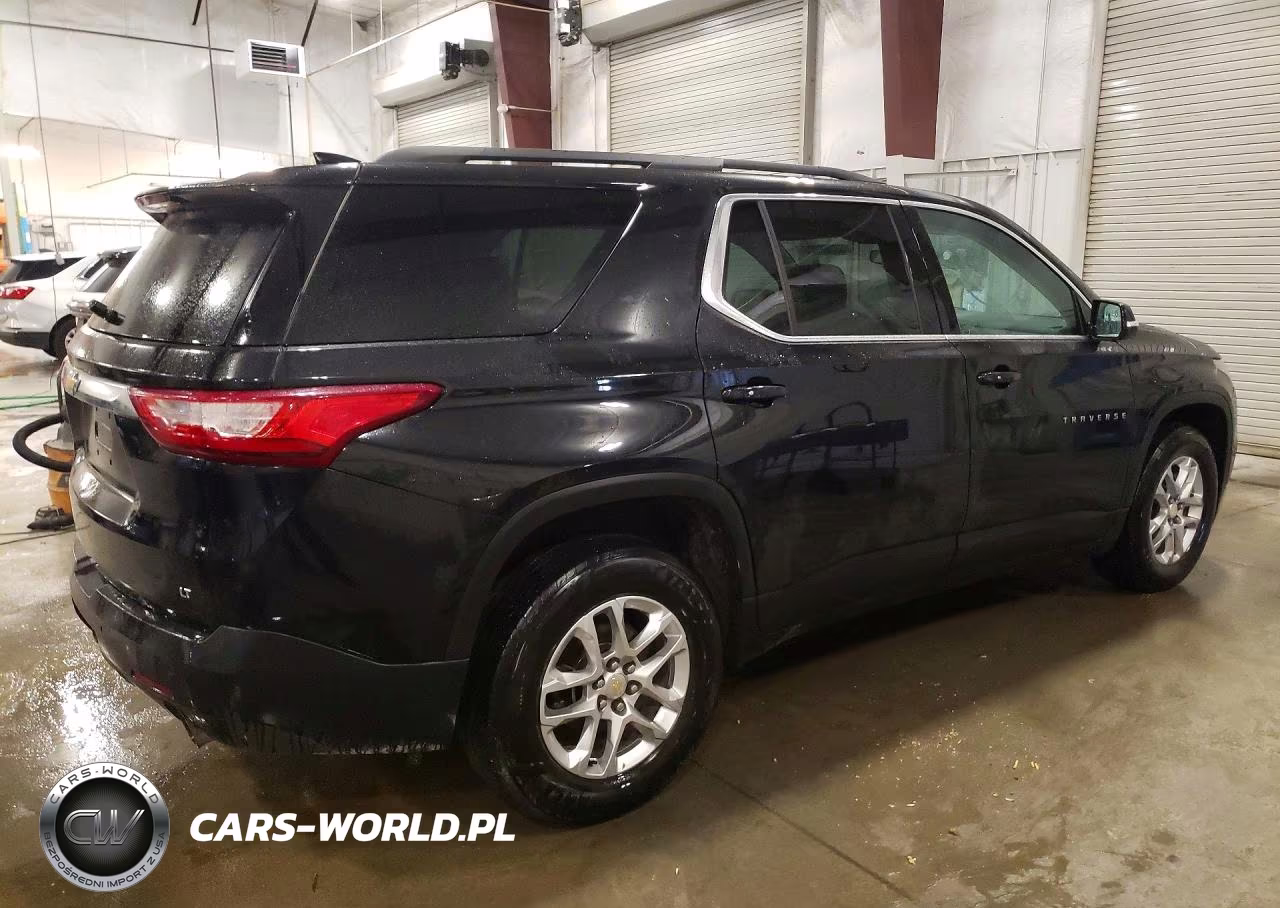 2019 Chevrolet Traverse Lt VIN:1GNERGKW6KJ166159 - 3