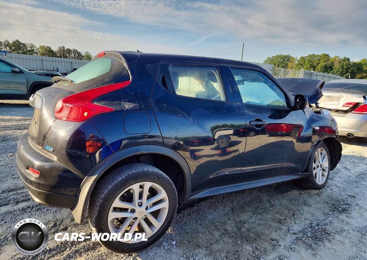 2014 Nissan Juke S VIN:JN8AF5MR9ET453309 - 3