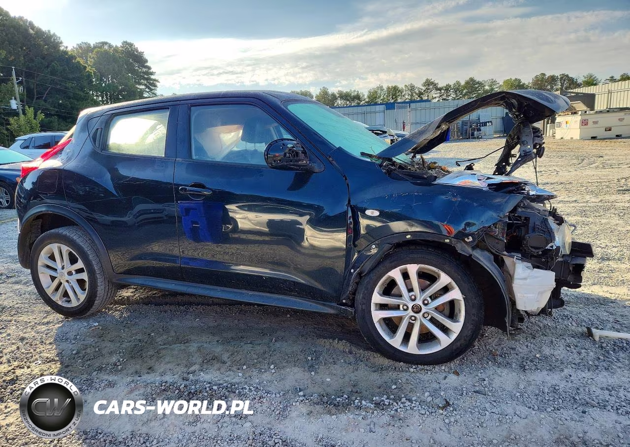 2014 Nissan Juke S VIN:JN8AF5MR9ET453309 - 4