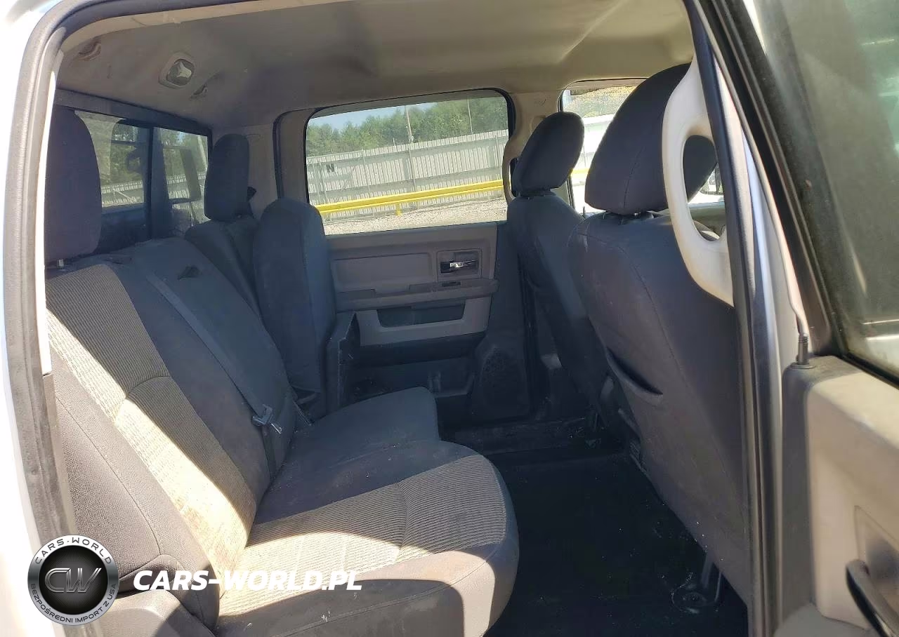 2011 Dodge Ram 2500 VIN:3D7TT2CT2BG520713 - 10