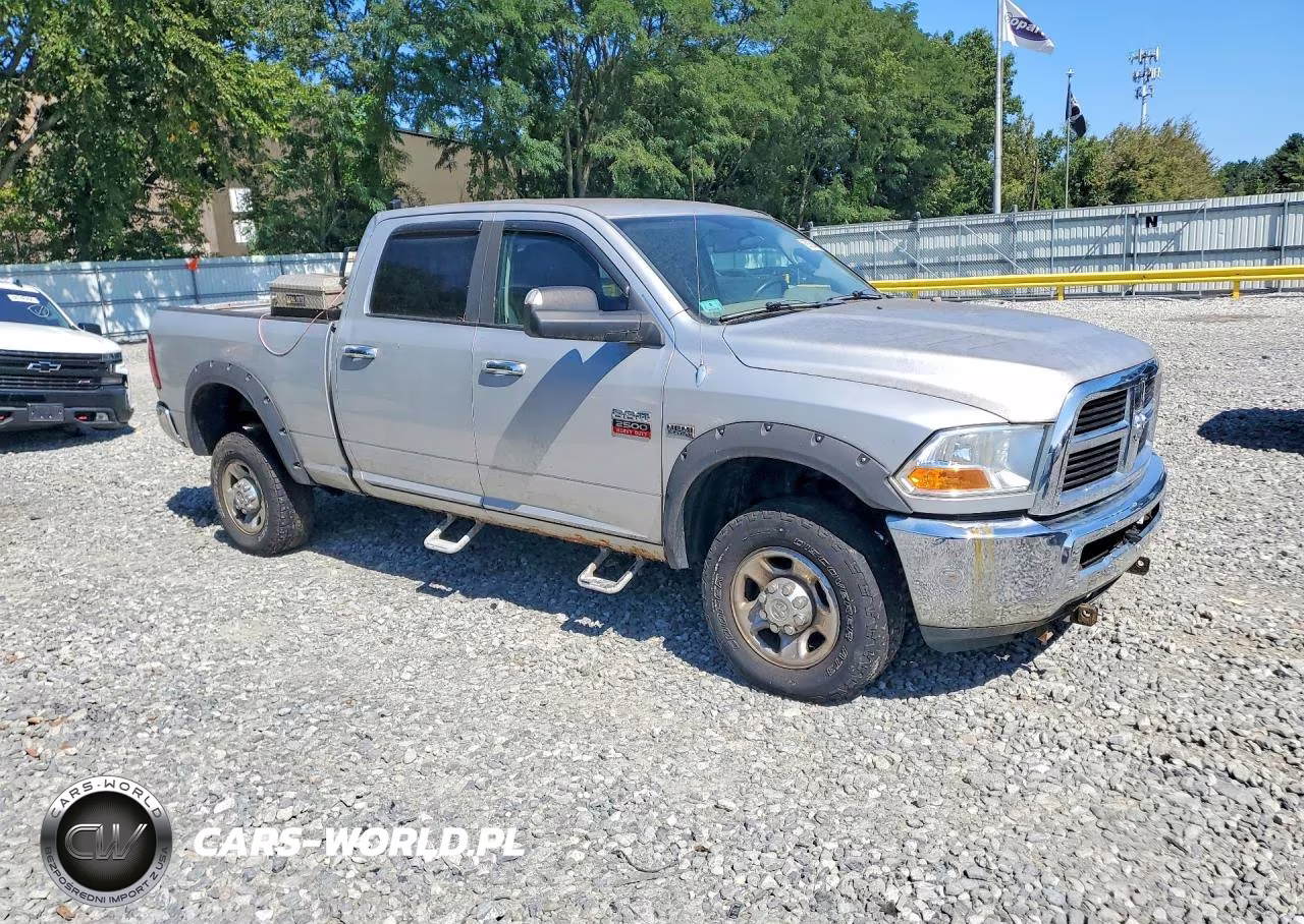 2011 Dodge Ram 2500 VIN:3D7TT2CT2BG520713 - 4