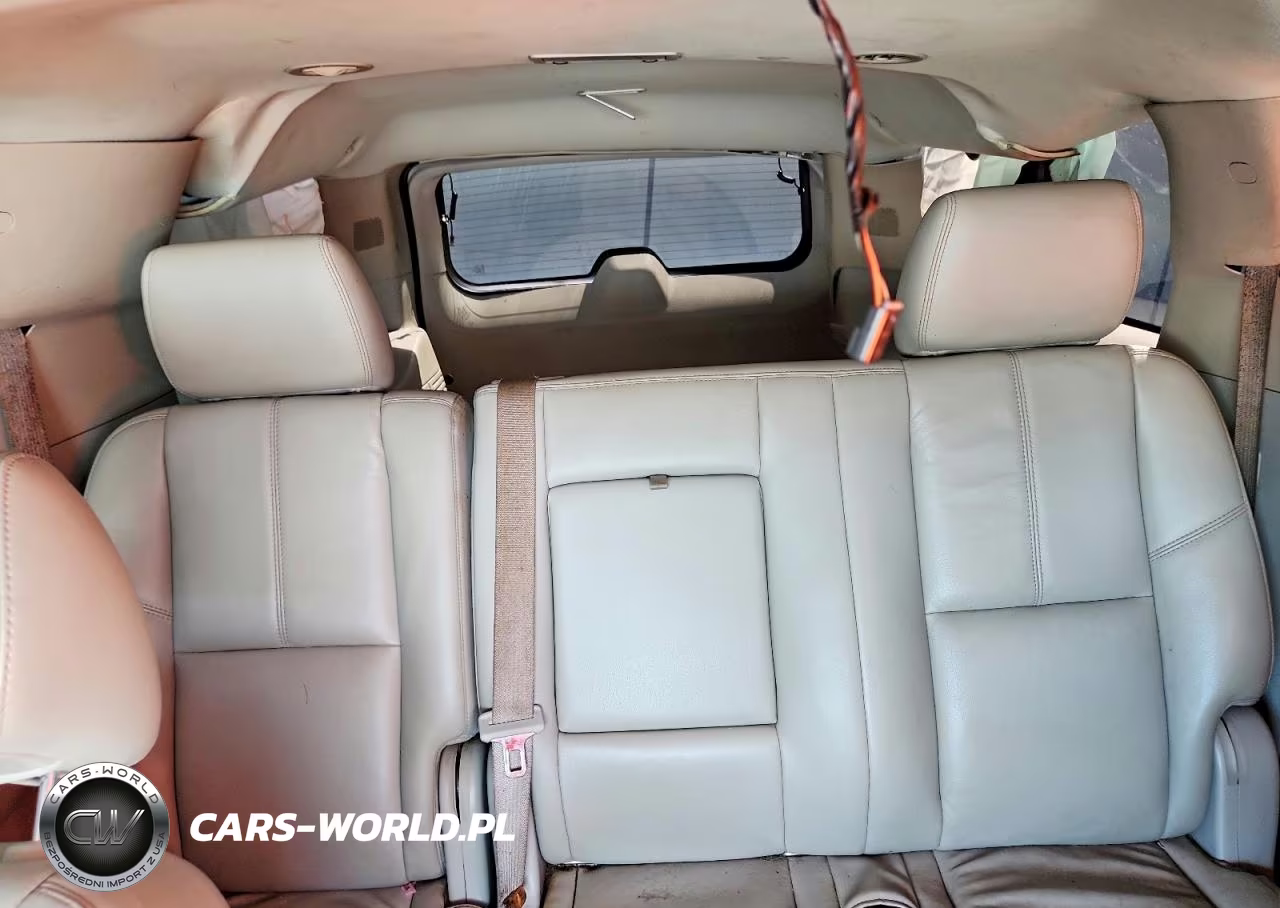 2011 Chevrolet Suburban K1500 Lt VIN:1GNSKJE35BR140515 - 10