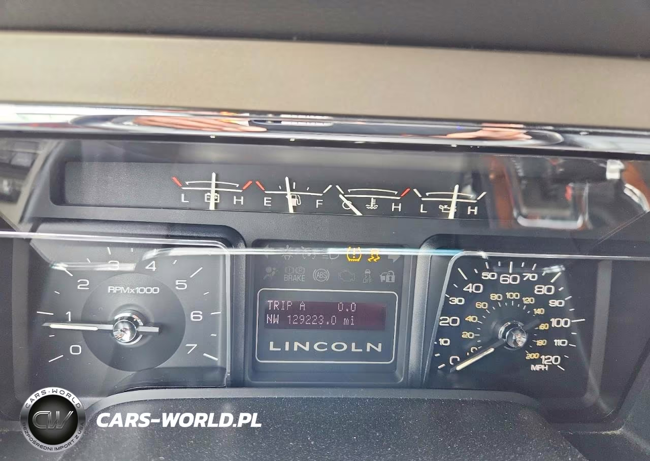 2013 Lincoln Navigator VIN:5LMJJ2H59DEL00134 - 9
