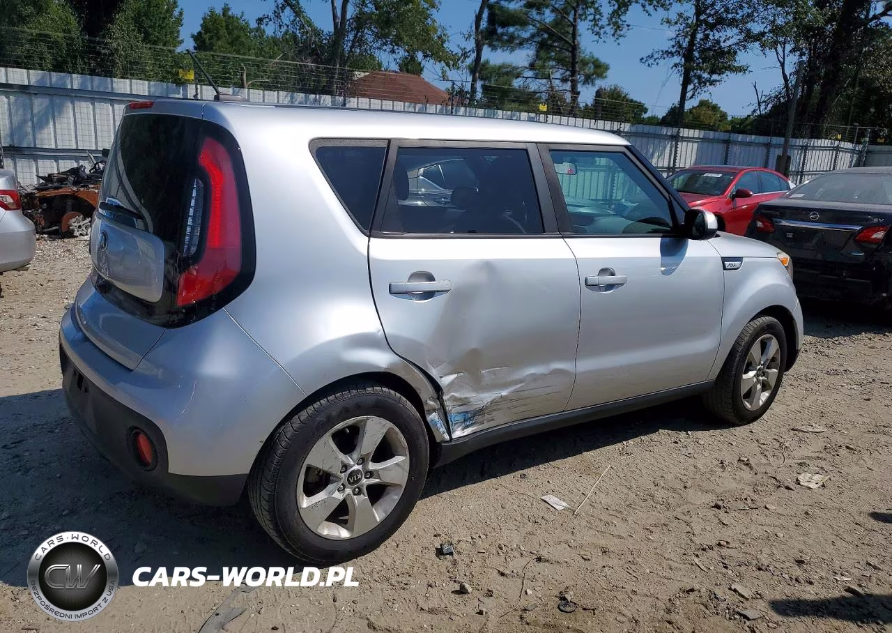 2018 Kia Soul Base VIN:KNDJN2A23J7599437 - 3