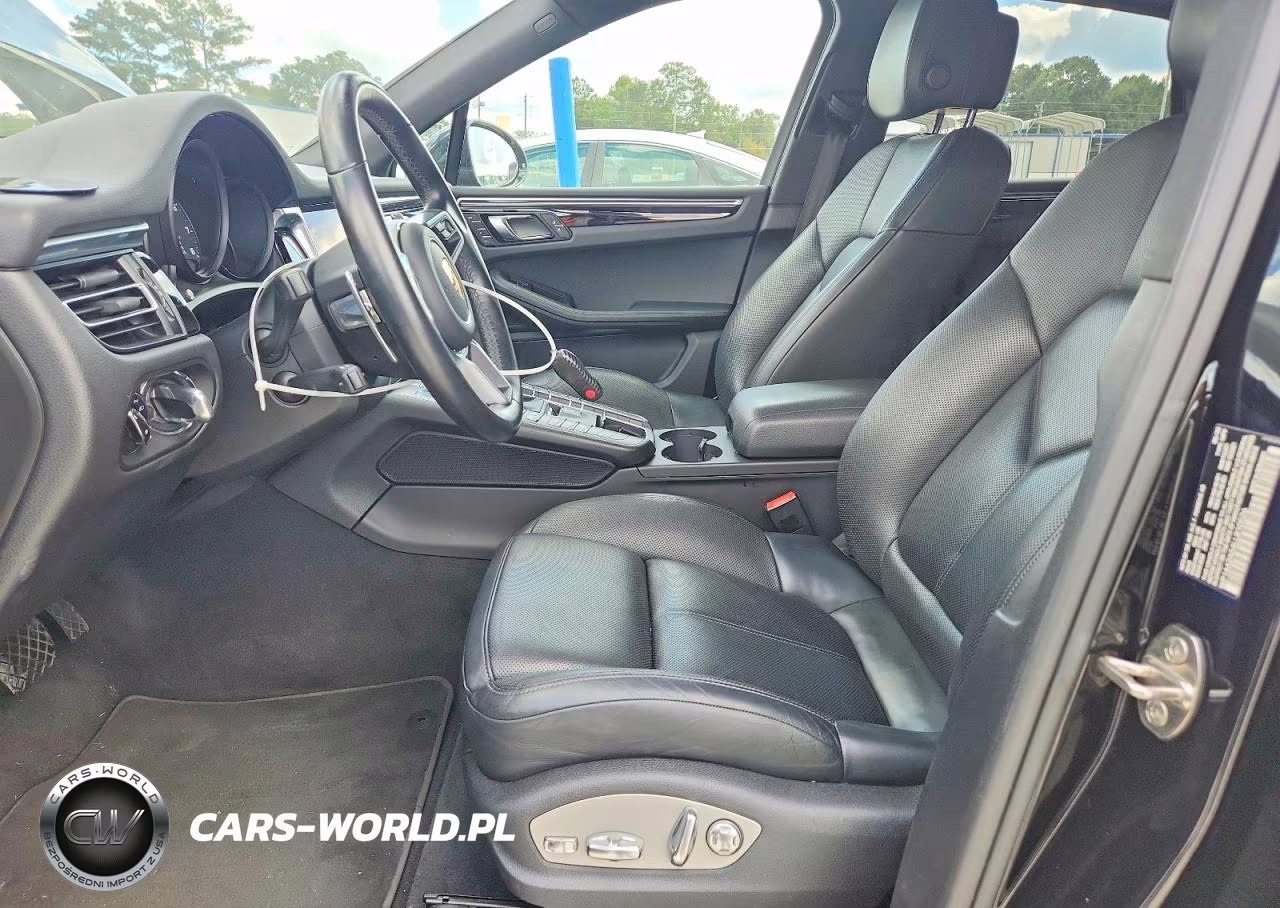 2020 Porsche Macan VIN:WP1AA2A54LLB10526 - 7