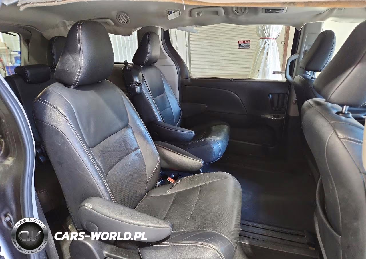 2015 Toyota Sienna Sport VIN:5TDXK3DC7FS542894 - 11