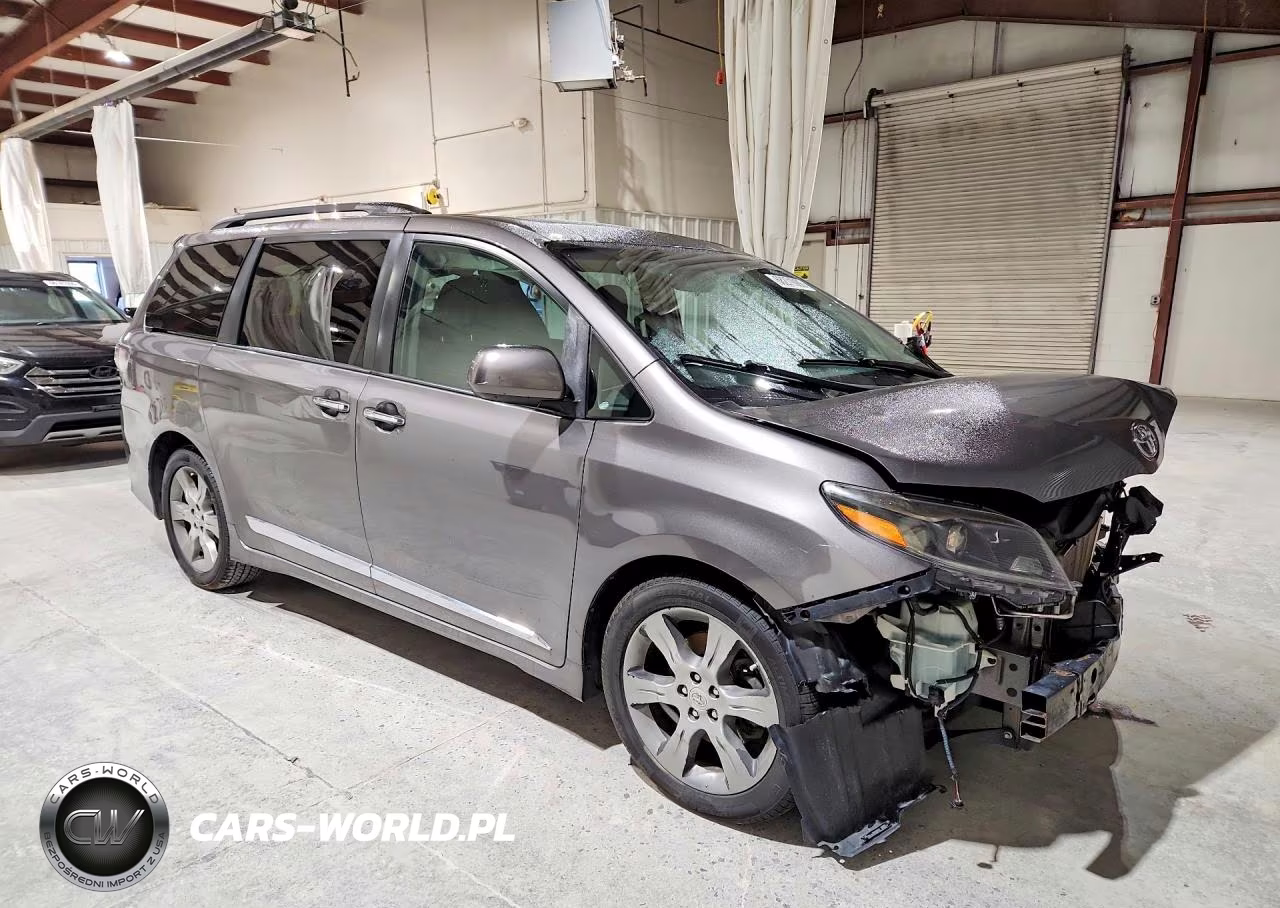 2015 Toyota Sienna Sport VIN:5TDXK3DC7FS542894 - 4