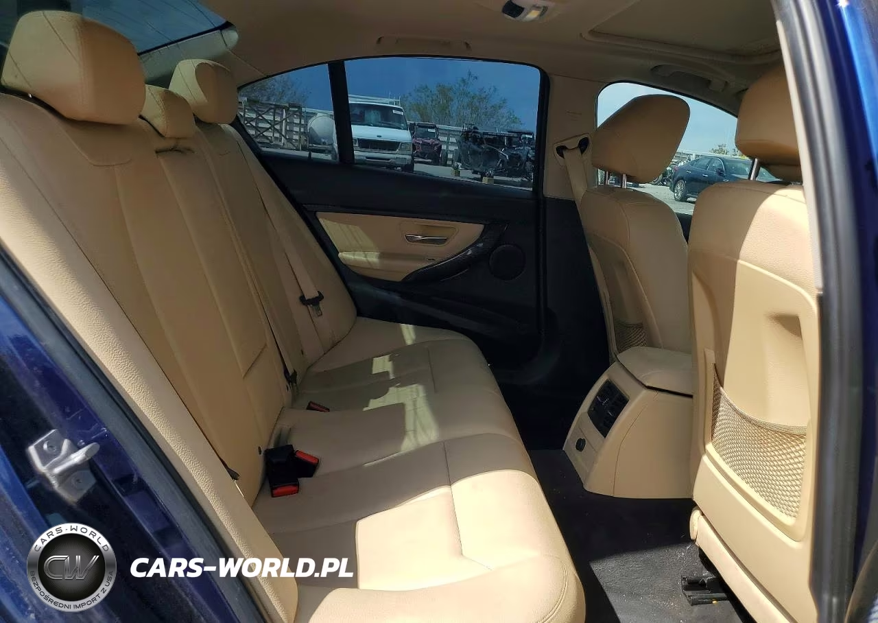 2017 BMW 320 I VIN:WBA8E1G30HNU15602 - 10