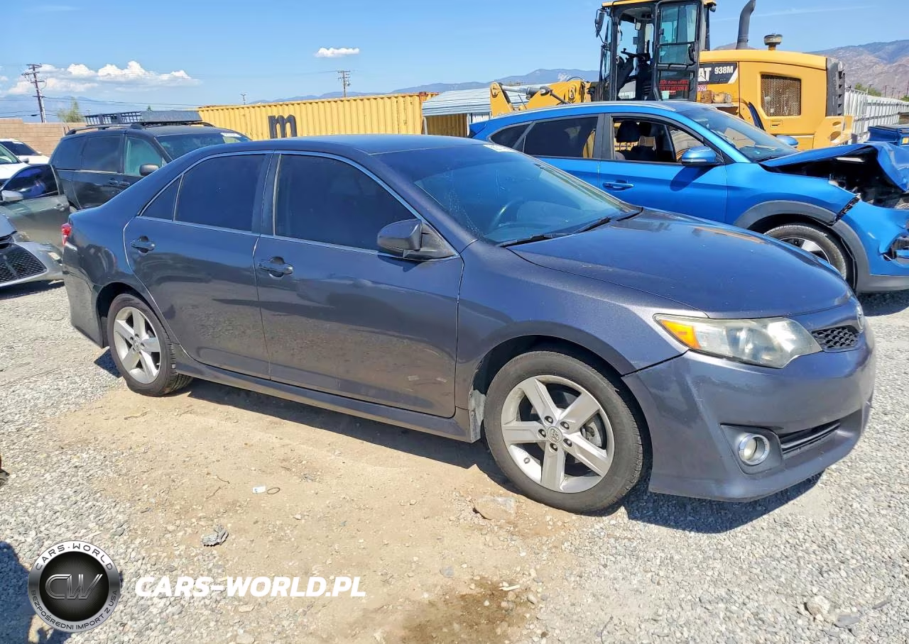 2013 Toyota Camry Se VIN:4T1BF1FK9DU290464 - 4