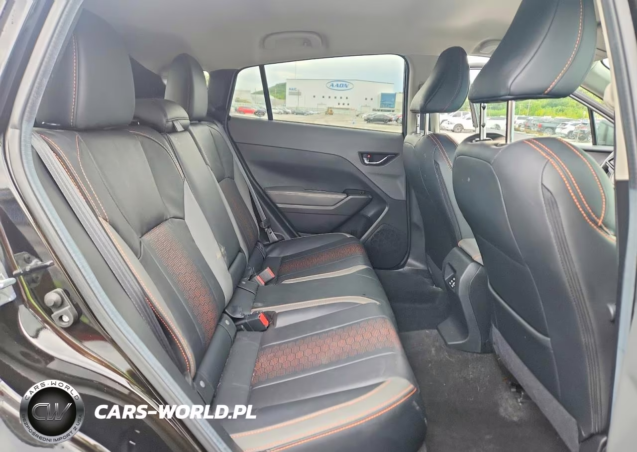 2024 Subaru Crosstrek Limited VIN:4S4GUHL65R3757386 - 10