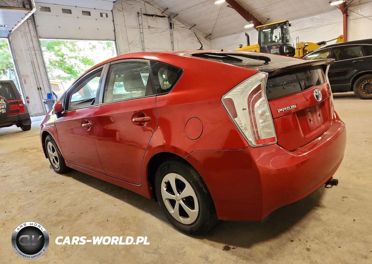2013 Toyota Prius Two VIN:JTDKN3DU5D1678350 - 2