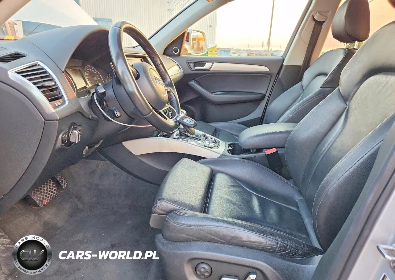 2014 Audi Q5 Premium Plus VIN:WA1LFAFP1EA110668 - 7
