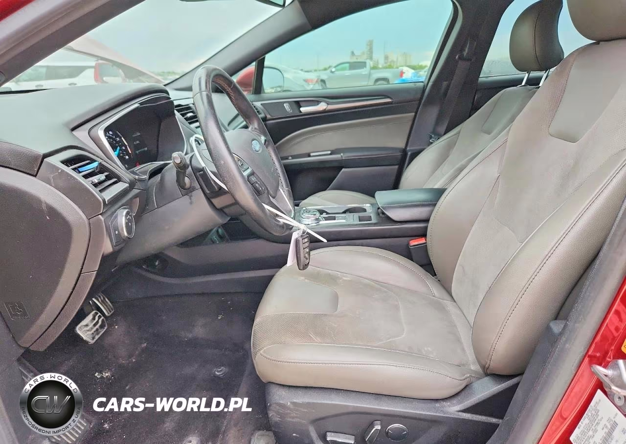 2017 Ford Fusion Sport VIN:3FA6P0VP6HR263851 - 7