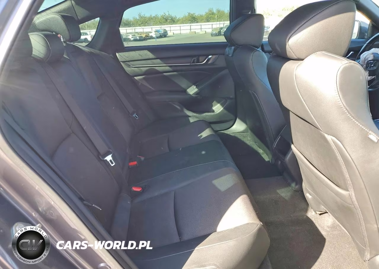 2019 Honda Accord Sport VIN:1HGCV1F30KA001234 - 10