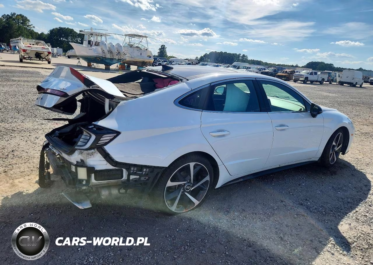 2021 Hyundai Sonata Sel Plus VIN:5NPEJ4J21MH107299 - 3