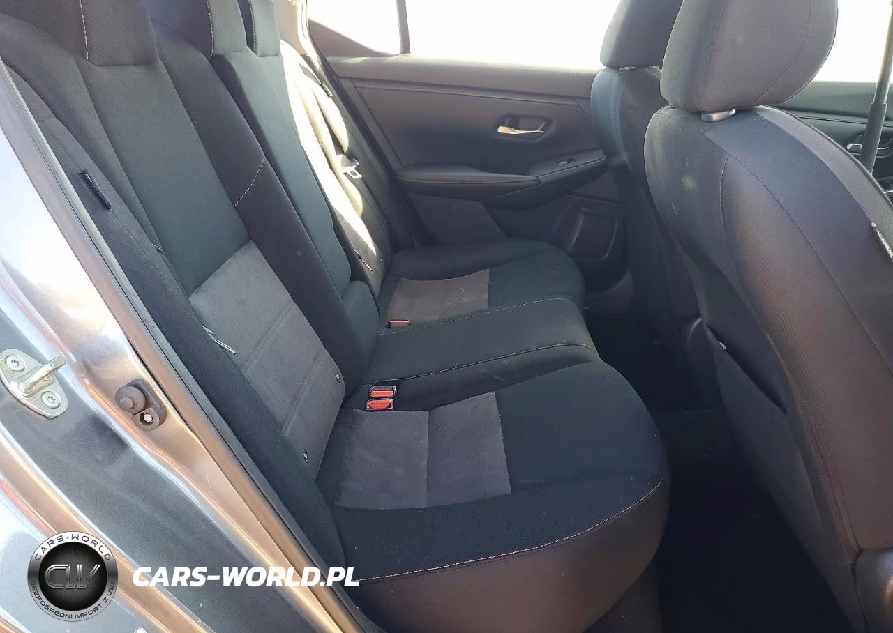 2022 Nissan Sentra Sr VIN:3N1AB8DV2NY230996 - 10