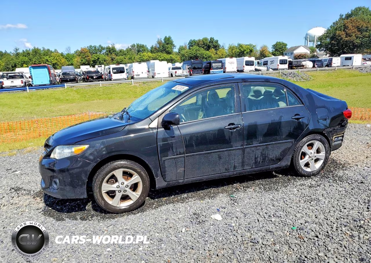 2012 Toyota Corolla Le – zdjęcie 1 z 13