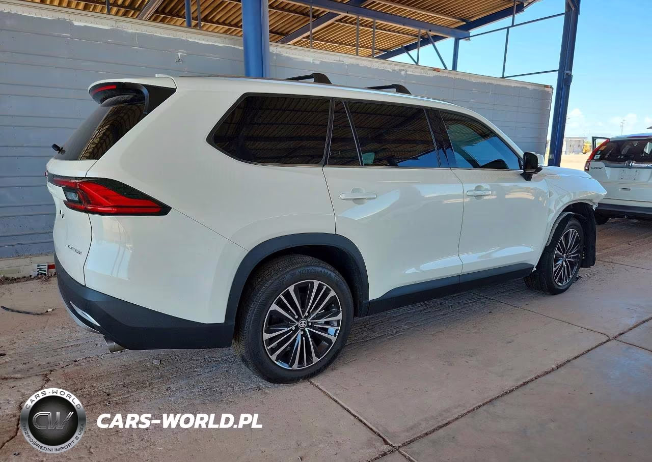 2024 Toyota Grand Highlander Hybrid Max Platinum VIN:5TDADAB58RS004900 - 3