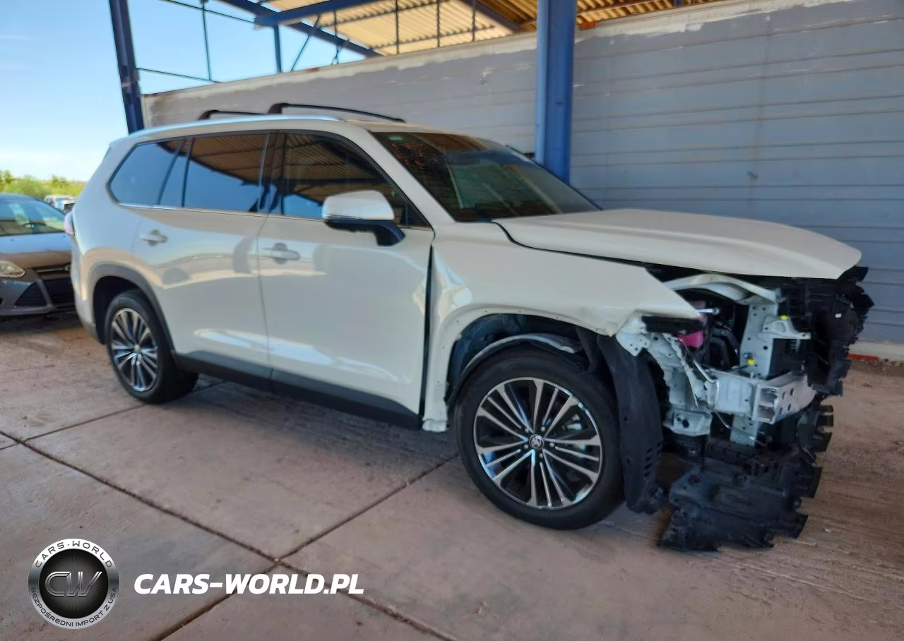 2024 Toyota Grand Highlander Hybrid Max Platinum VIN:5TDADAB58RS004900 - 4