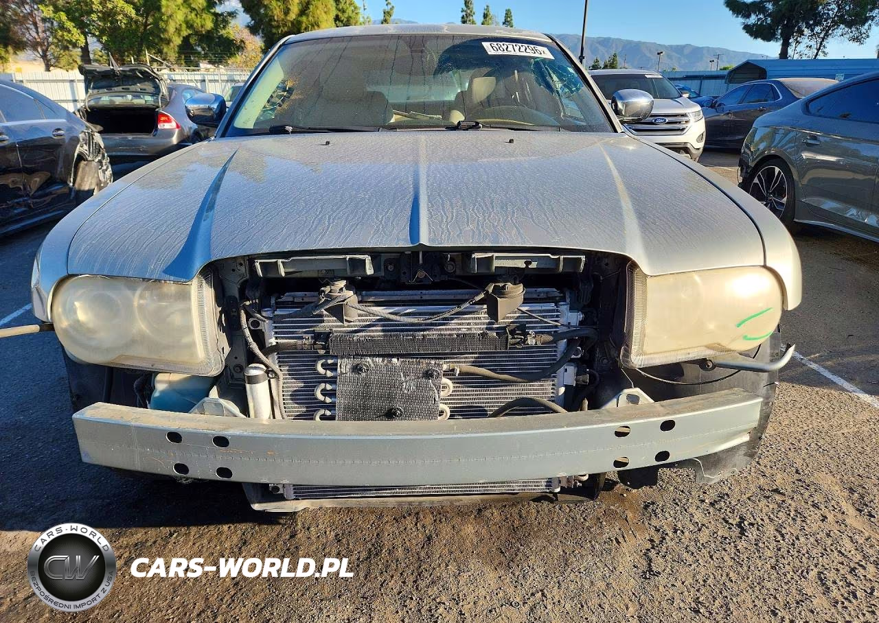 2005 Chrysler 300C VIN:2C3AA63H35H667495 - 5