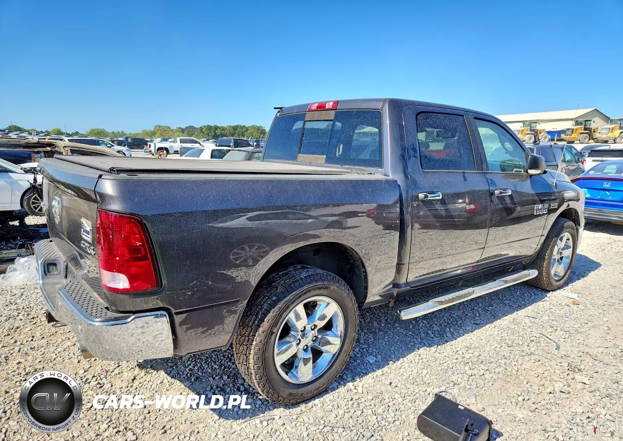 2017 Ram 1500 Slt VIN:3C6RR7LT2HG602697 - 3