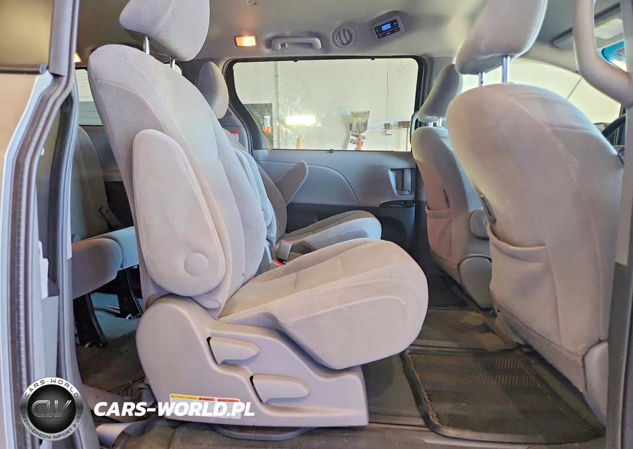 2015 Toyota Sienna Le VIN:5TDJK3DC5FS100654 - 11