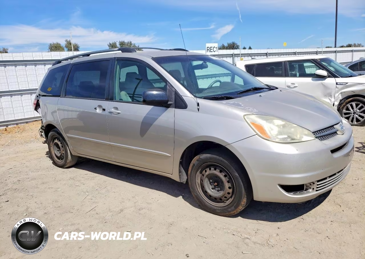 2005 Toyota Sienna Le 7 Passenger VIN:5TDZA23C05S375879 - 4