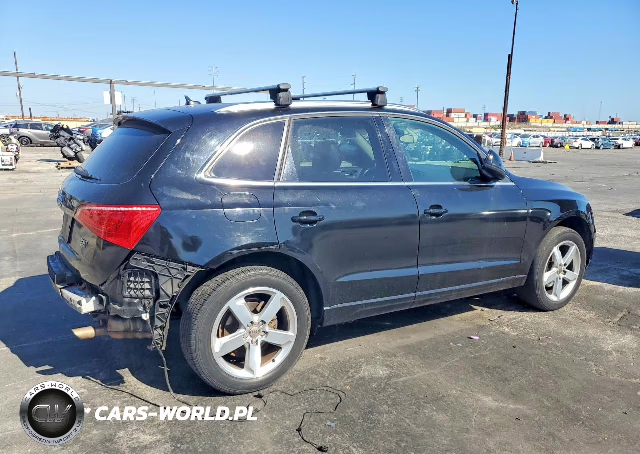 2011 Audi Q5 Premium Plus VIN:WA1LFAFP9BA032619 - 3