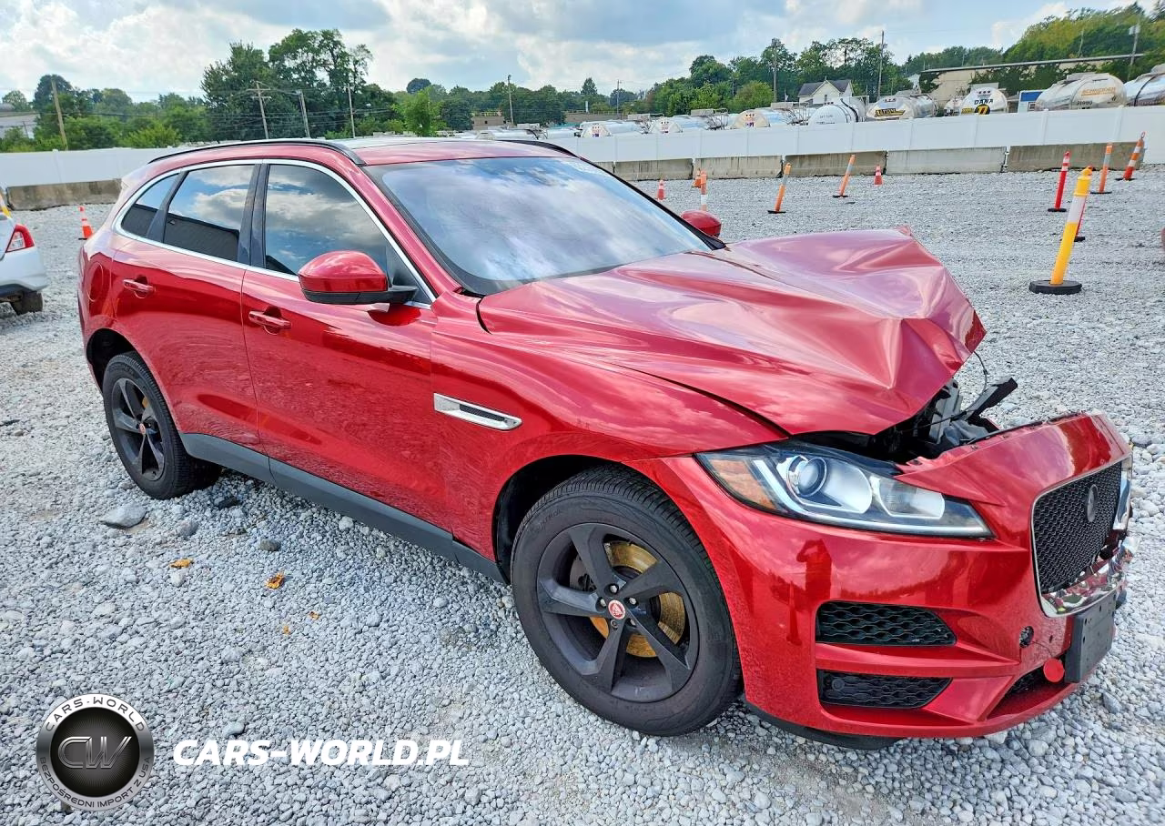 2019 Jaguar F-Pace Premium VIN:SADCJ2GX4KA368563 - 4