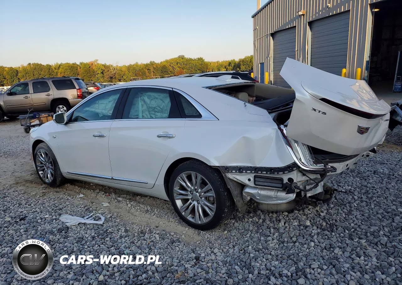 2018 Cadillac Xts Luxury VIN:2G61M5S31J9149086 - 2