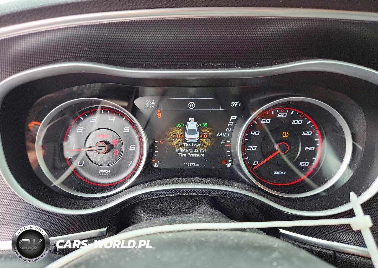2016 Dodge Charger R-T VIN:2C3CDXCT5GH203458 - 9