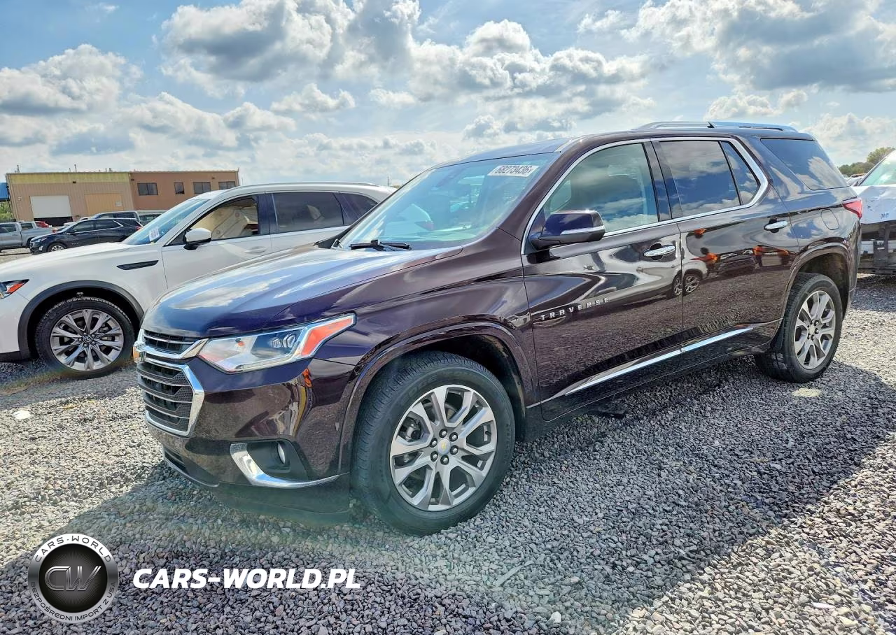 2021 Chevrolet Traverse Premier VIN:1GNEVKKW4MJ137759 - 1