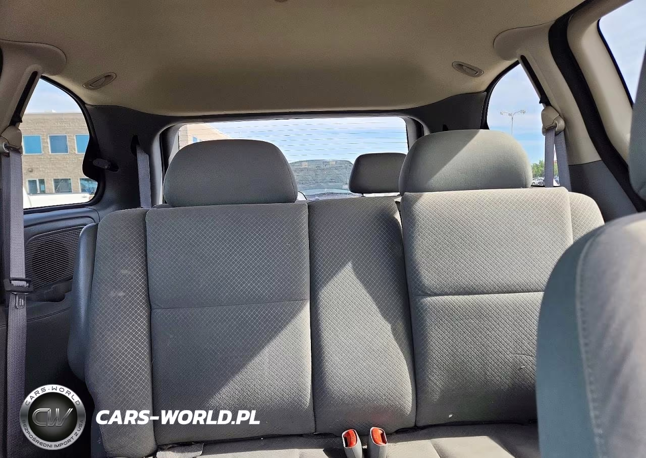 2007 Chrysler Town & Country Lx VIN:1A4GJ45R97B263588 - 10
