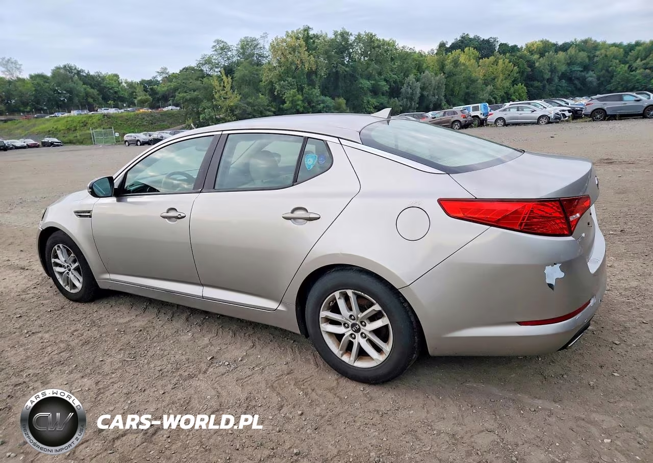 2011 Kia Optima Lx VIN:KNAGM4A73B5173388 - 2