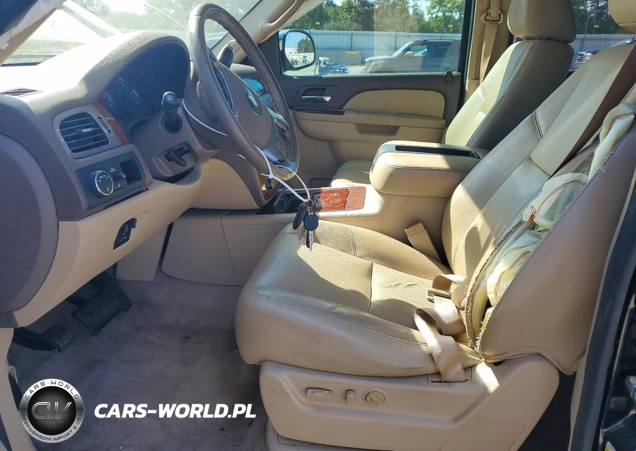 2010 Chevrolet Tahoe C1500 Ltz VIN:1GNUCCE03AR155116 - 7