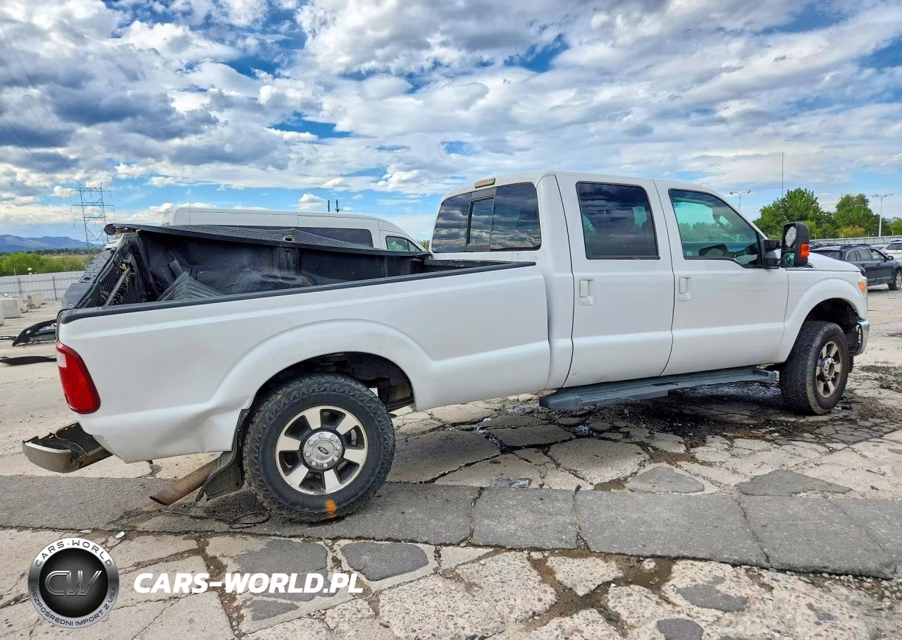 2015 Ford F250 Super Duty VIN:1FT7W2B6XFEB47853 - 3