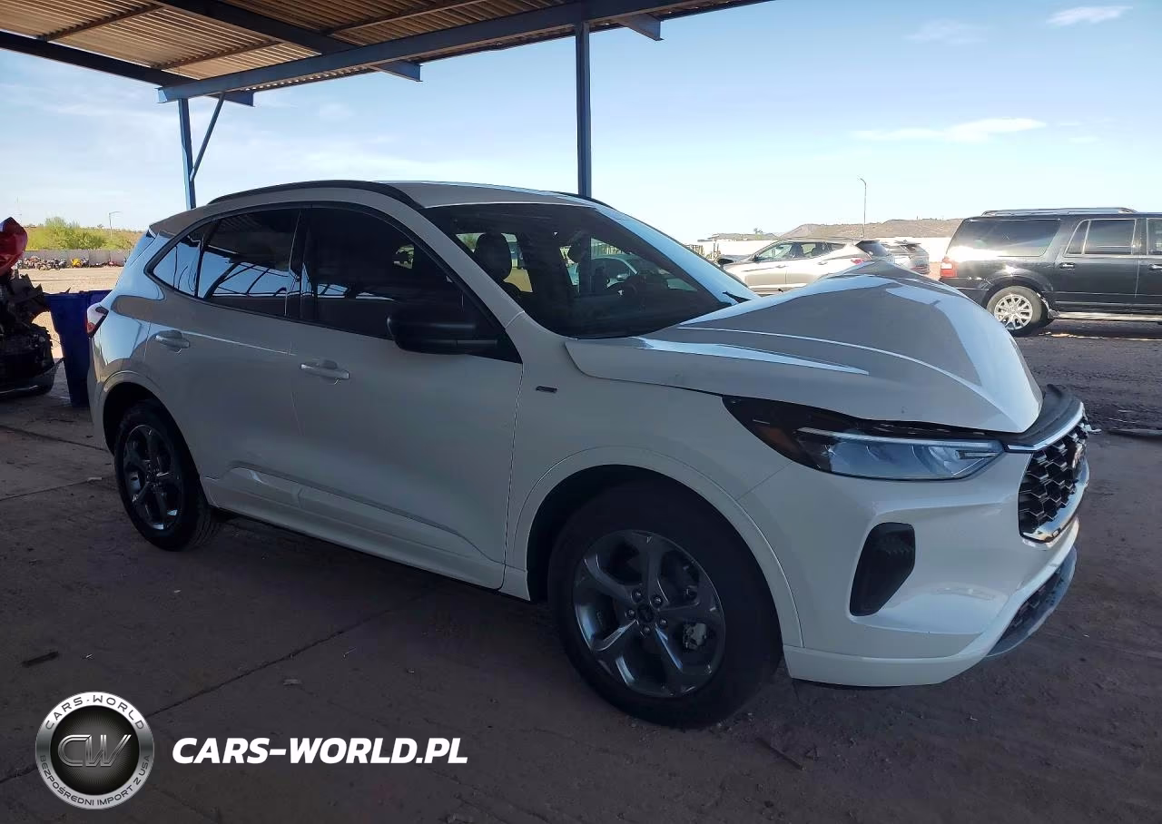2023 Ford Escape St Line VIN:1FMCU0MN9PUA16994 - 4