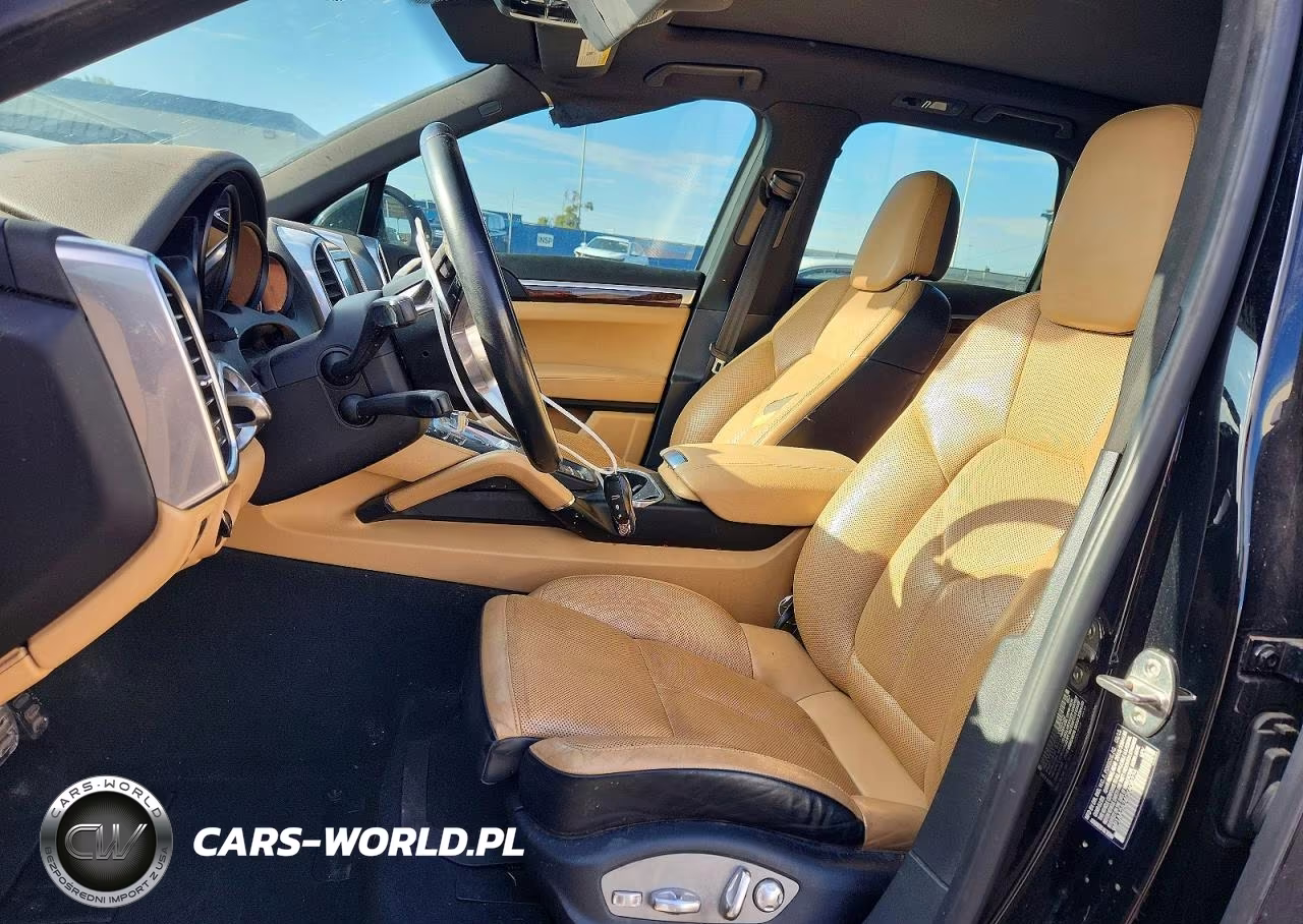 2016 Porsche Cayenne VIN:WP1AA2A24GKA08225 - 7