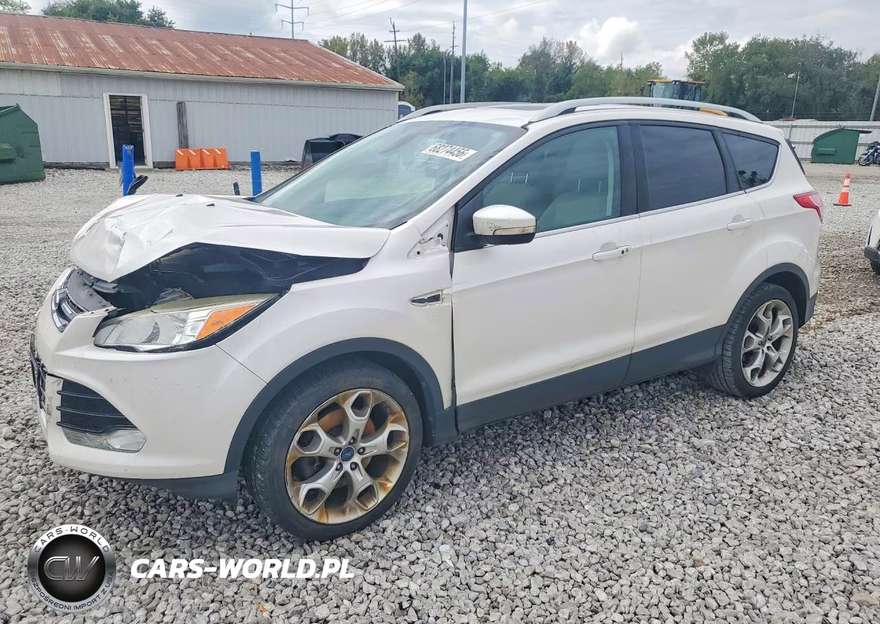2014 Ford Escape Titanium – zdjęcie 1 z 13